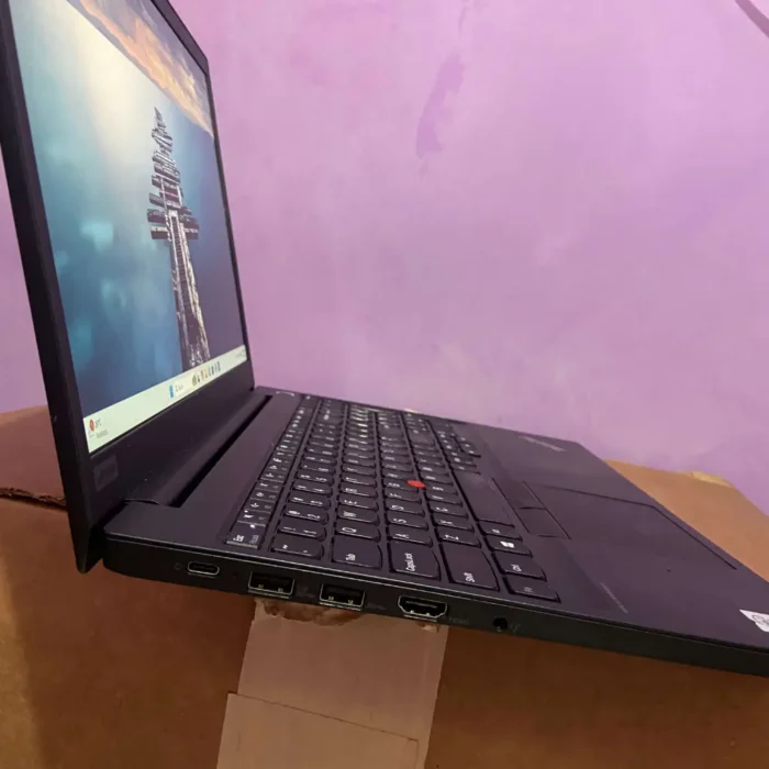 bodegade-lenovo-thinkpad-E15